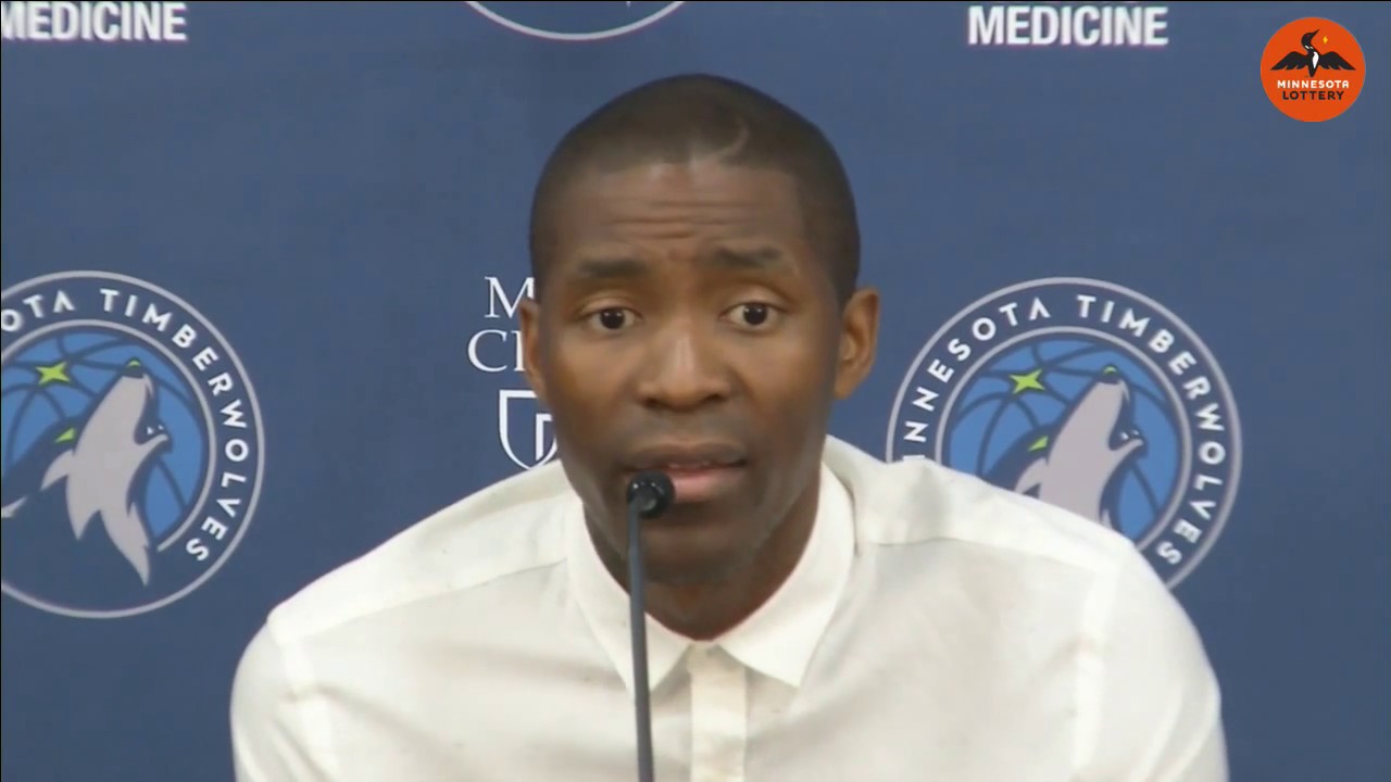 Wolves introduce free-agent signing Jamal Crawford