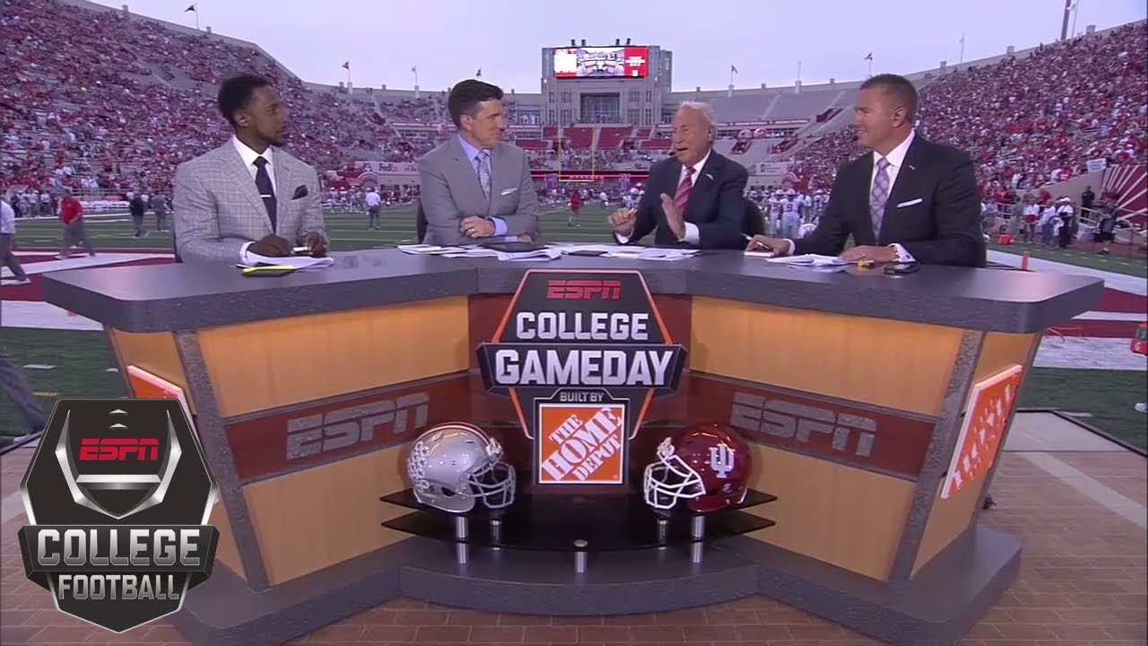 Lee Corso gets emotional when